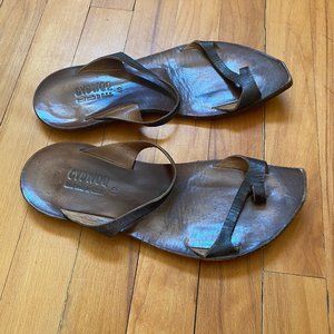 Cydwoq Bare, Artisan Leather Sandals